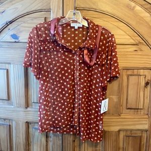 Women’s blouse